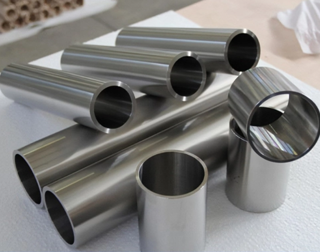 Alloy Steel Tubes / Pipes for Multi-Application